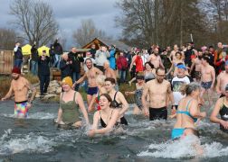 Neujahrsschwimmen 2024 In Jena 07